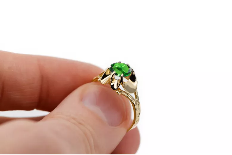 Oro amarillo de 14 quilates Esmeralda Anillo Estilo vintage vrc377y